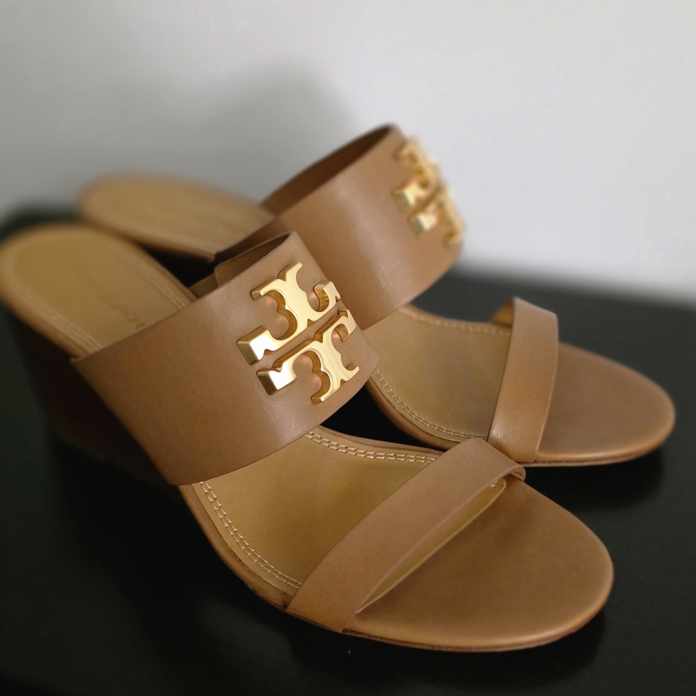 BRAND NEW Tory Burch Tan Wedge Sandals
